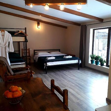Holiday Home Borjomi Luaran gambar