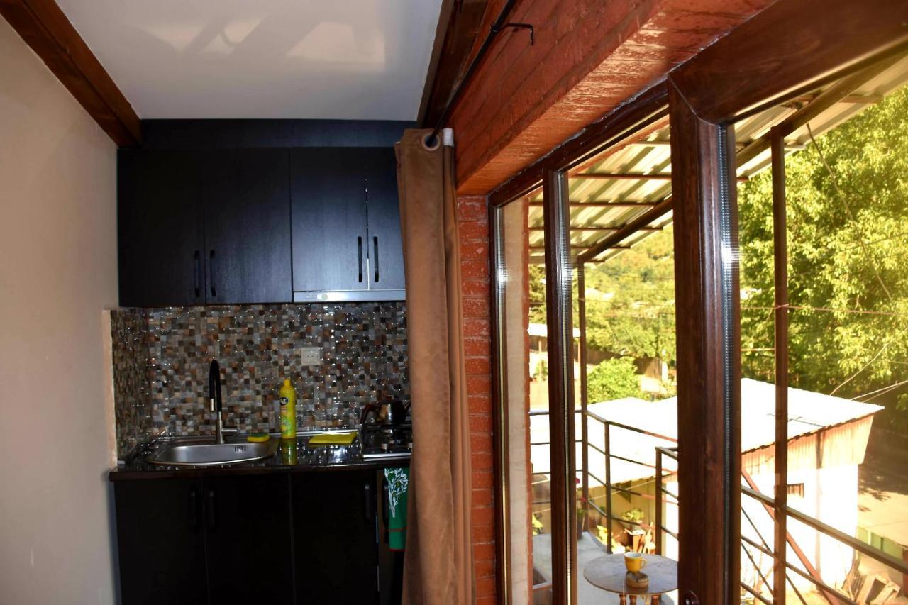 Holiday Home Borjomi Luaran gambar