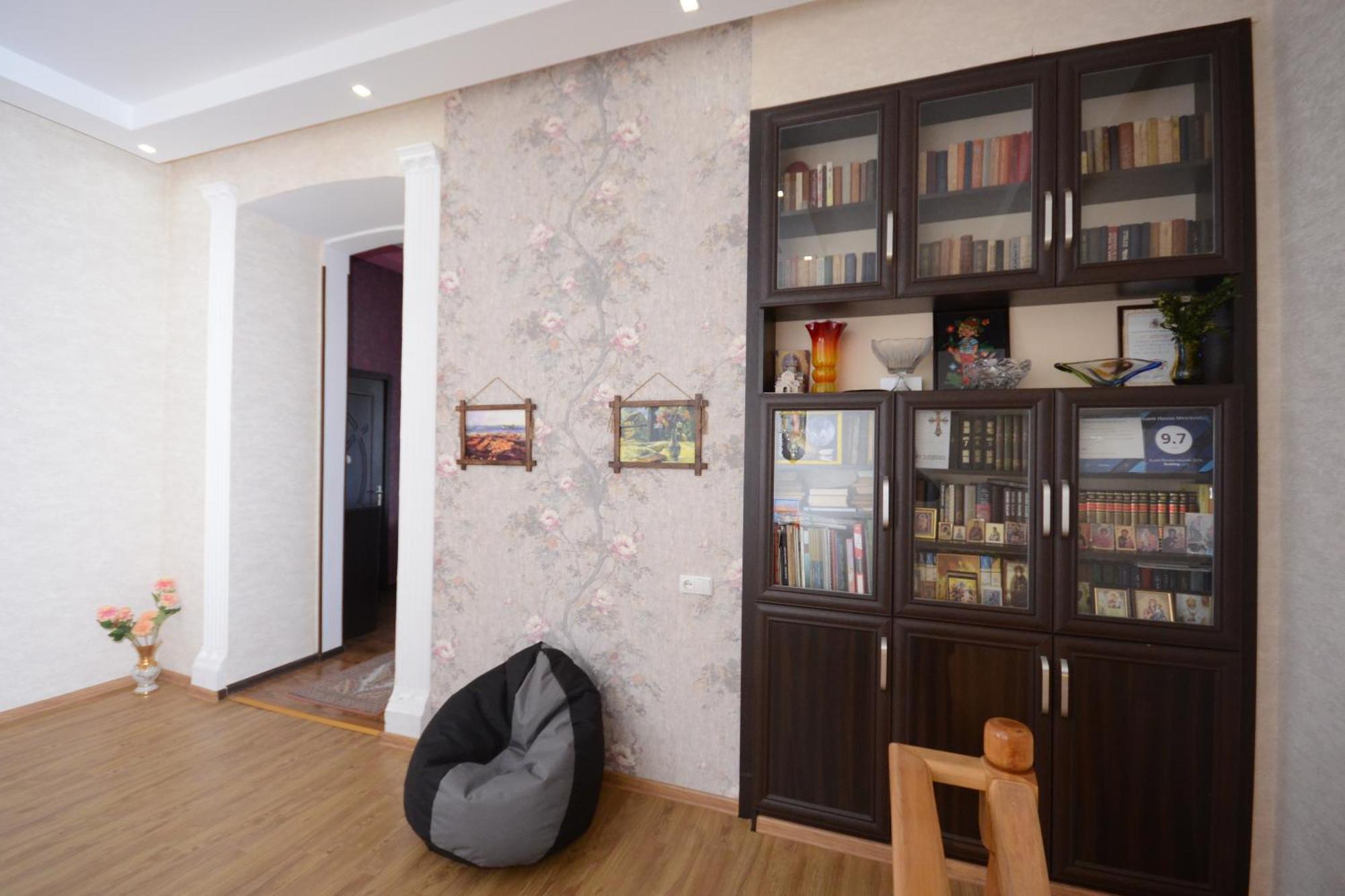 Holiday Home Borjomi Luaran gambar
