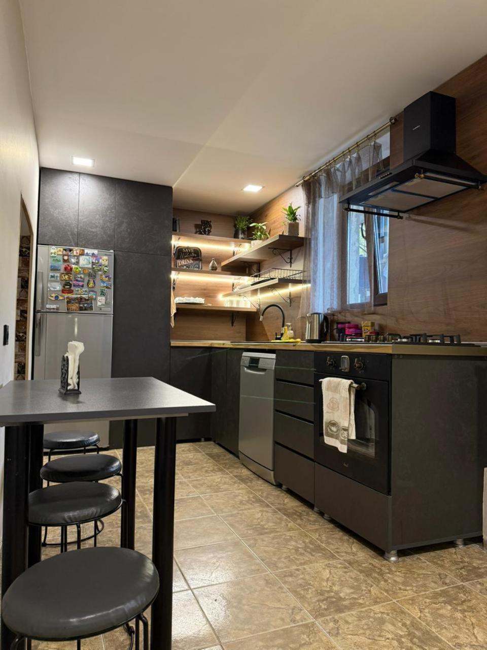 Holiday Home Borjomi Luaran gambar